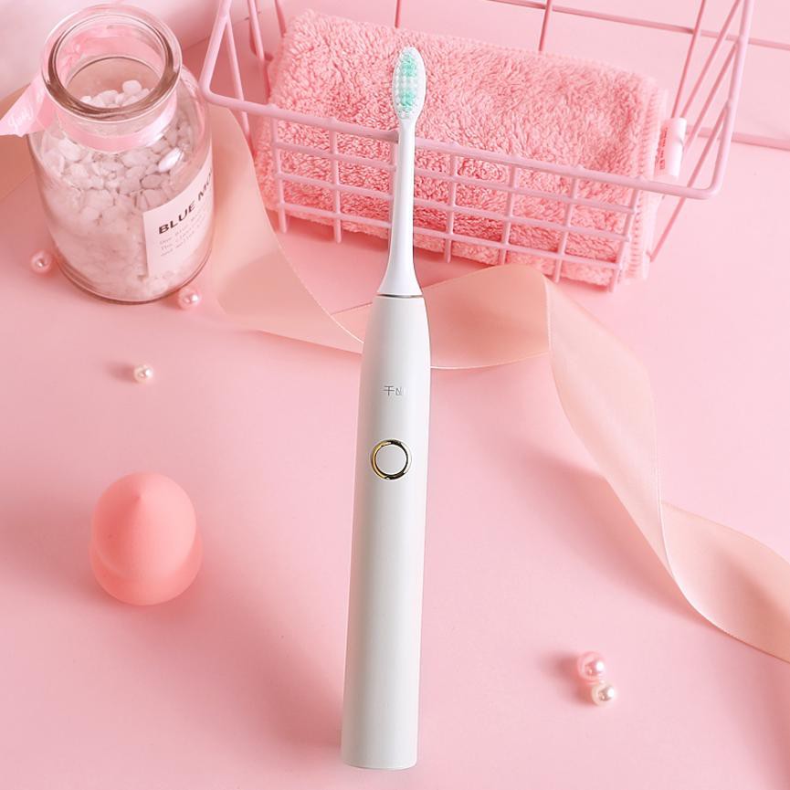 Electric toothbrush charging Electric toothbrush charging