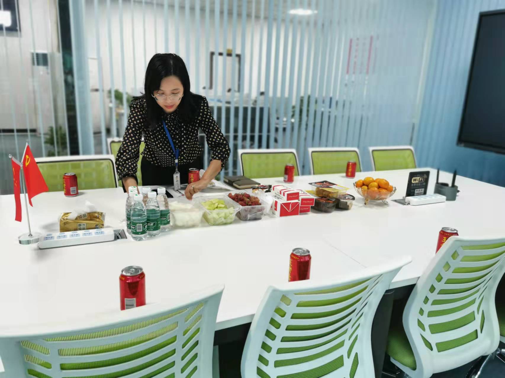 Kev Sib Tham Kev Muag Khoom